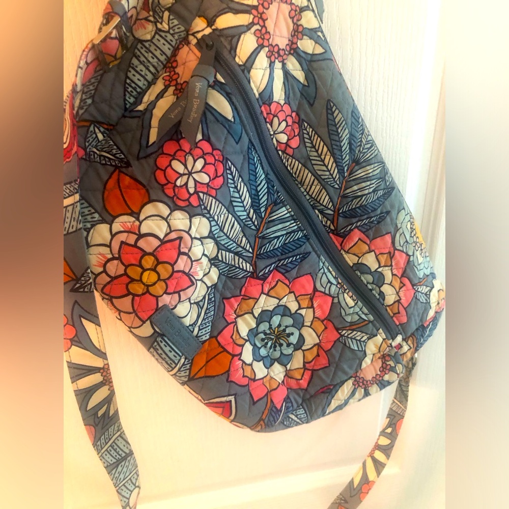 Vera Bradley large purse, shoulder and crossbody strap